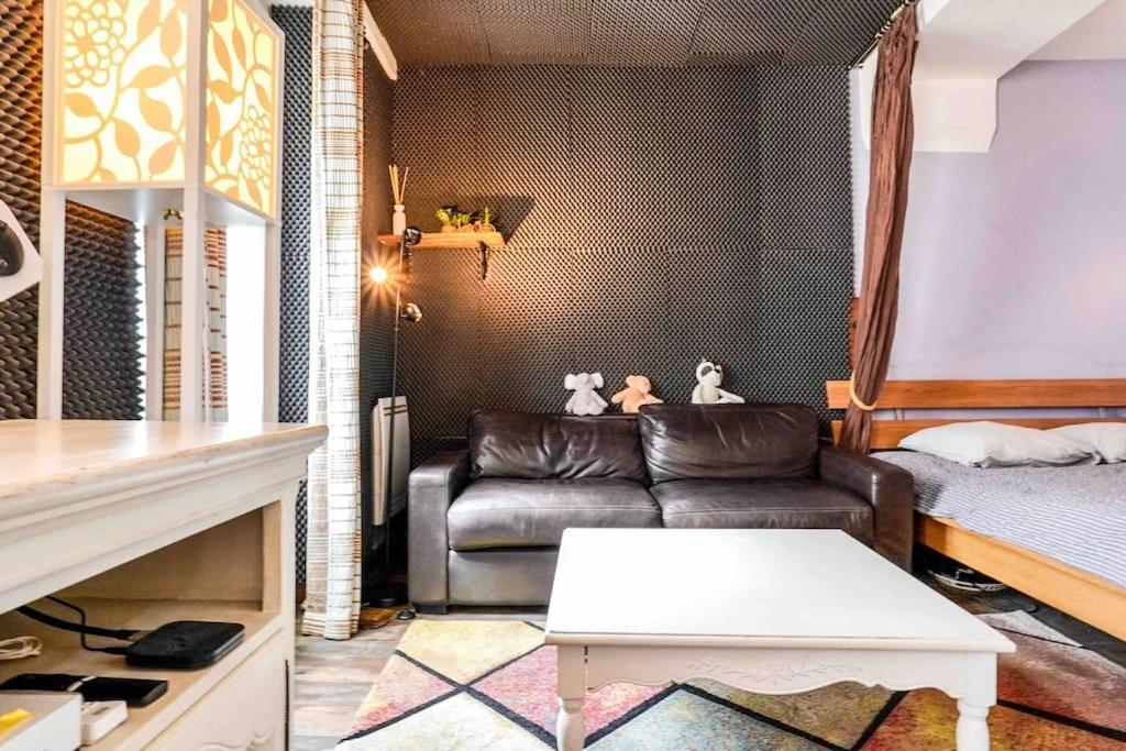 Studio With Home Cinema@Paris Chatelet Exterior photo